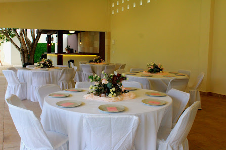 Hamptons Cancún - Jardin De Eventos